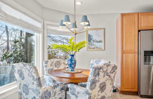 NEW Coastal Retreat w Ocean Views Rooftop Deck - Photo 5