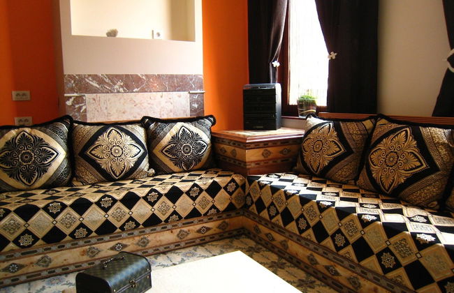 Very Nice Manor House in North African Atmosphere - Photo 17