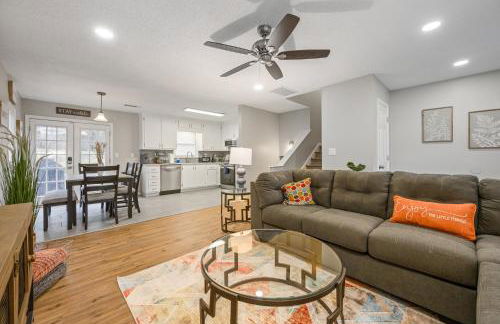 Disconnect From The City In This Outdoorsy Getaway - Foto 1