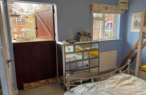 The Stables - 2 bed with large garden and hot tub. - Foto 39