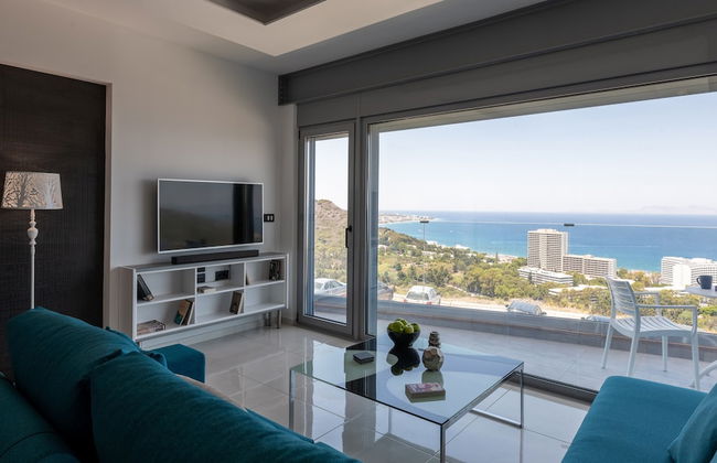 Rhodes Skyline Suites - Photo 17