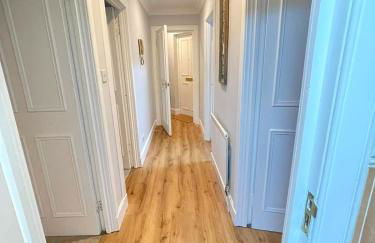 Celtic Apartment in the Heart of Central Edinburgh - Photo 9