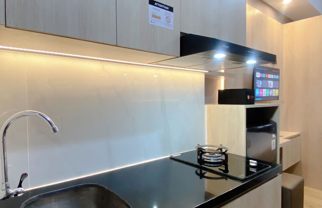 Serene And Tidy Studio Apartment Transpark Juanda Bekasi Timur - Foto 8