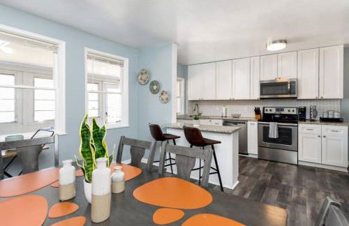 3BR home near Heritage Park - Photo 4