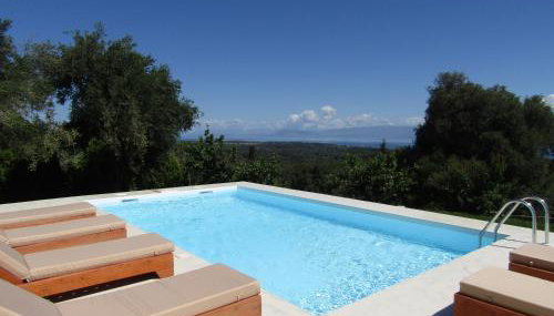 Villa Southern Comfort by CorfuEscapes - Foto 3, sunbed