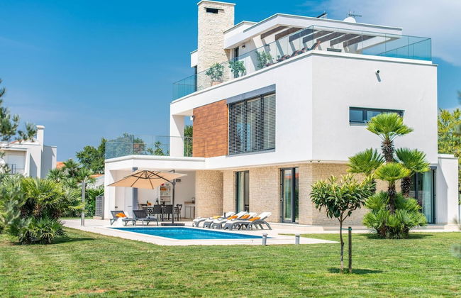 Luxury Villa With Pool and sea View - Foto 25