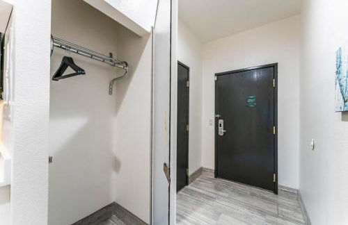 Metro Extended Stay - Tempe - 2 Full Beds - Foto 32