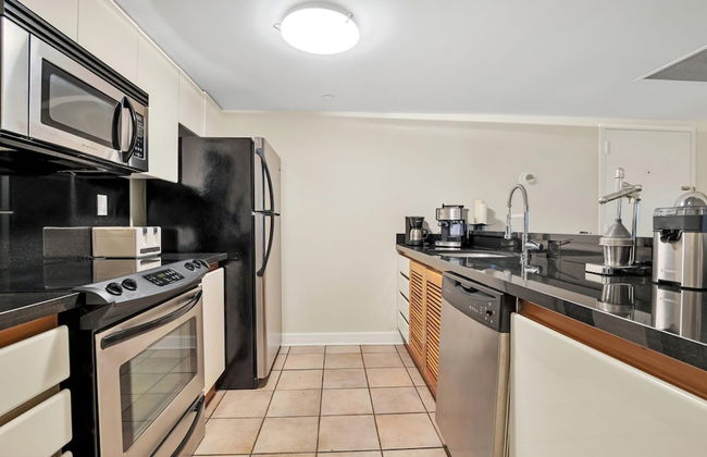 NEW Amazing Large 3BR Direct Oceanfront Penthouse On Ocean Drive - Foto 6