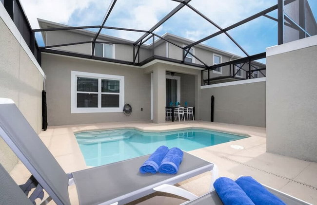 Gorgeous 4 Bd w Pool at Storey Lake Resort 4277 - Foto 1