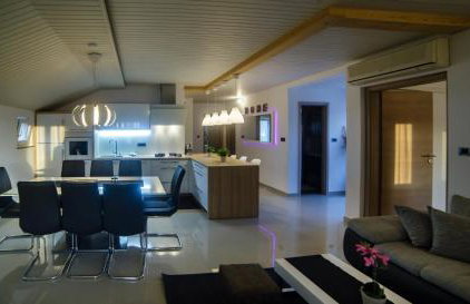 Apartments Foric Rab with Heated Pool, Sauna & Gym - Photo 69