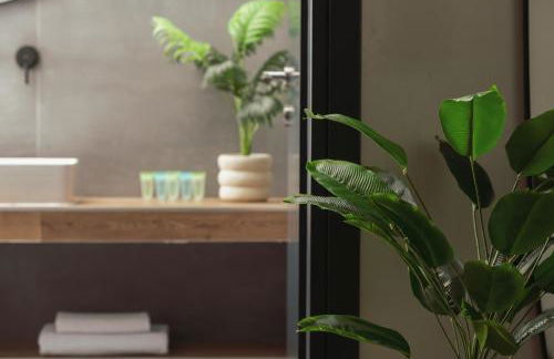 Nuovo Suites-Central Stay With Private Parking - Foto 18