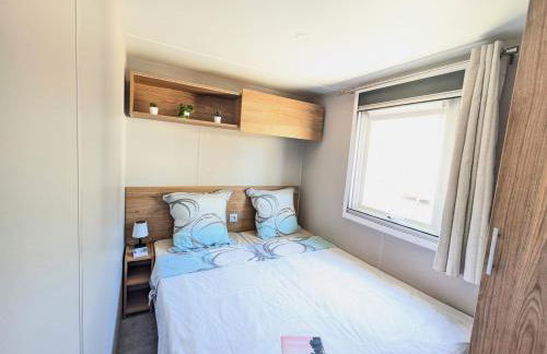 Bungalow neuf 40 m2 tout confort avec piscine proche des plages et lac - Foto 13