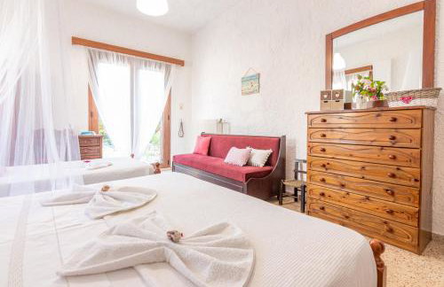 Elias Maro House - Photo 8