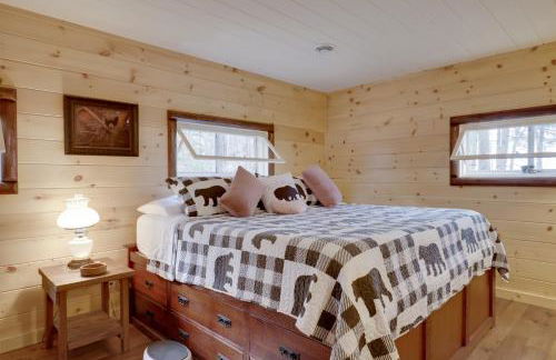 Peaceful Nature Escape on Little Portage Lake! - Foto 11