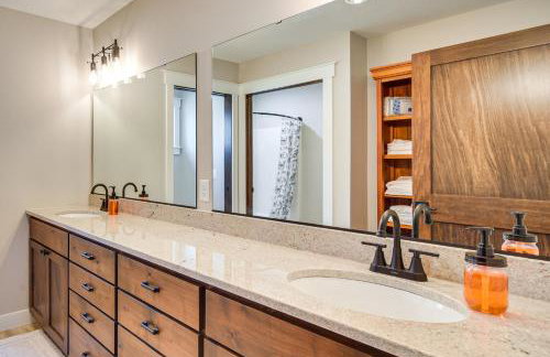 Lake Wapogasset Home with Dock 7 Mi to Amery - Foto 25