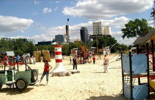 Stylish 1 Bedroom Apartment with Free Parking and Links to London & Essex - Foto 25