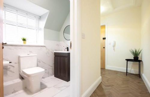 8 The Royal Serviced Apartments ,Harwich, One Bed Parking, Fast Wifi, Space Apartments - Foto 24