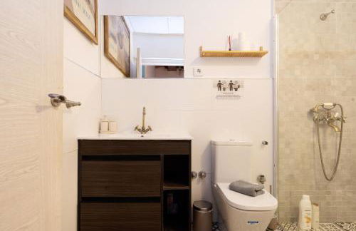 Estudios a 10' caminando de la playa y a 20' de Barcelona Centro - Foto 29