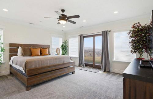 Private Family Home with Hot Tub - Foto 36