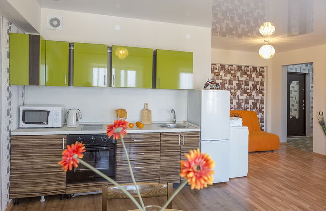 Apartment Comfort on Yadrintseva 18 - Photo 2