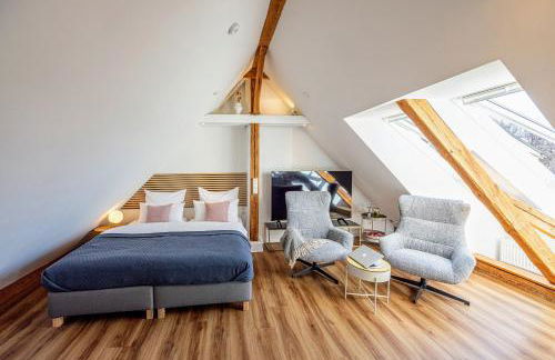 have-a-nice-Stay - helles Dachgeschoss, U-Bahn nach Hamburg 400m - Bäcker & Restaurants 500m - Lidl 800m - Zentrum 1,5km - Foto 1