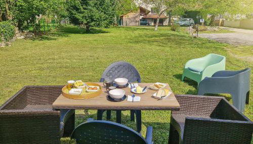 Appartement - L'ESCALE DE MONTMOROT - CALME & SÉRÉNITÉ - Foto 4, Garden, Garden view