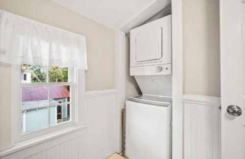 The Sandpiper - Just Steps to Downtown Beaufort and Beaufort River - Photo 22