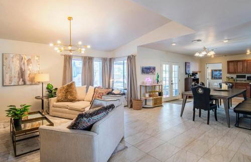 Spacious Scottsdale Villa with Pool, Golf, Game Room, and Two Master Suites - Foto 19