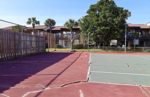 Pink Dream House - 2BR, Pools, Patios, & Walk to Ocean in Panama City Beach - Foto 59