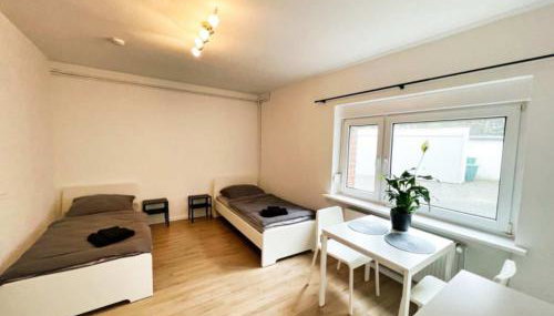 have-a-nice-Stay - Schwarzenbek - Monteursunterkunft - Einzelbetten - gute Anbindung - Bettwäsche - Photo 2
