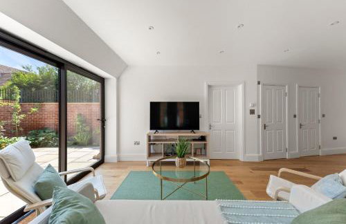 3 Bed House near Purley, by ARP Homes, Free Parking, Ideal for Long Stays & Insurance Bookings - Foto 42