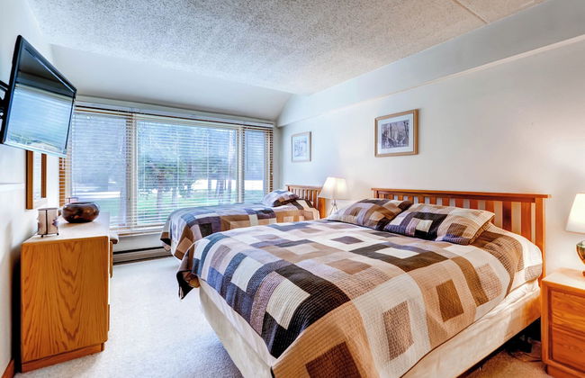 Studio in Lakeside Village, Updated Kitchen & Bath apts - Foto 58