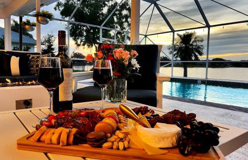 Lake Luxe Equine, Waterfront, Screened-in Pool, Hot Tub - Lake Views! Hosted By Relaxtay - Foto 36