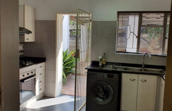 Immaculate 3 Bedroomed Guesthouse in Ilanda - 2041 - Foto 10