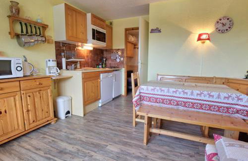 Studio cabine ensoleillé avec balcon à 1450m - FR-1-505-19 - Foto 4