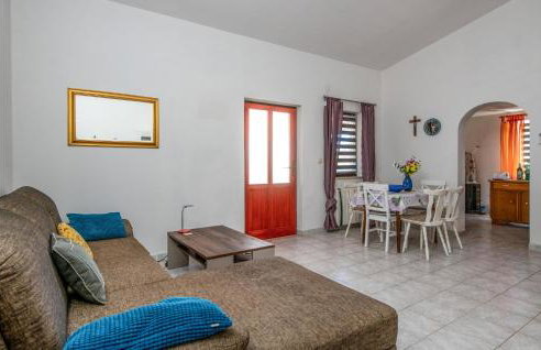 Cozy Home In Kavran With Wifi - Foto 3