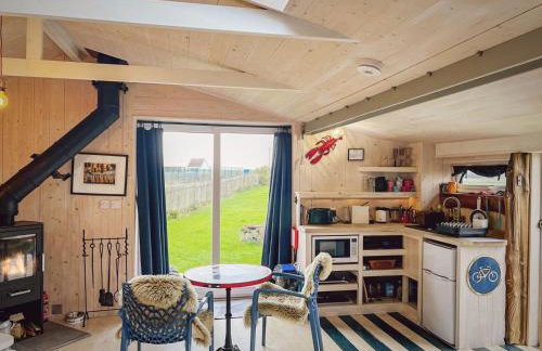 The Surf Shack - Photo 4