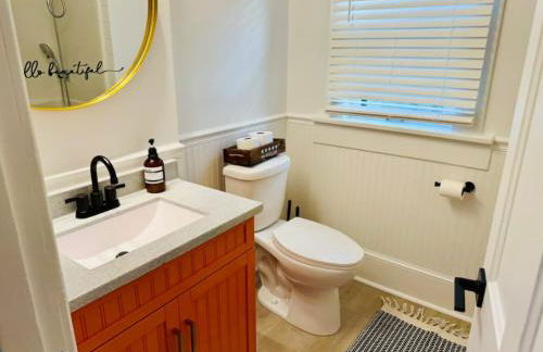 Jungle House Columbus Sleep 12 Downtown Ohio Free Parking - Near Convention Center & Nationwide Arena - 4BR Short North Luxury Home - Over 5,800 Five Star Stays - Foto 32