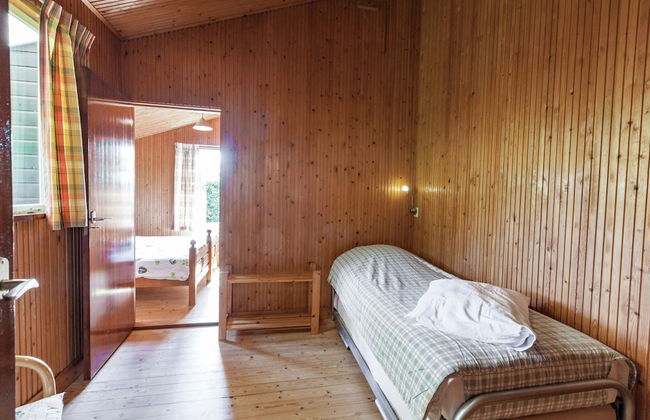 Peaceful Holiday Home near Center in Burgh Haamstede - Foto 2