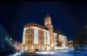 Gary01 Exclusive Top Floor 2BD by the Timeout Market - Photo 1