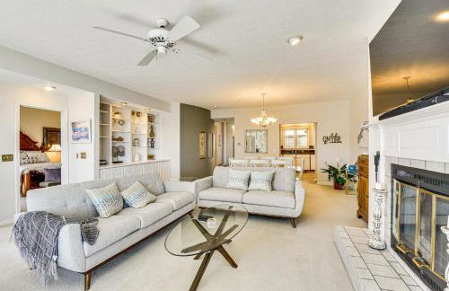 Boat, Golf and Swim Keowee Key Condo with Lake Views - Foto 5