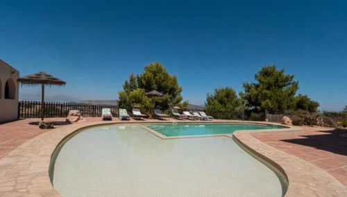 Preciosa villa con gran piscina y fabulosas vistas - Photo 2