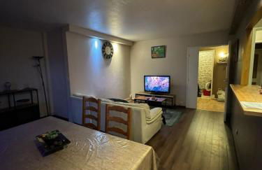 Great apartment quiet neighborhood - Foto 7