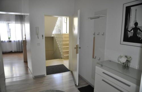 Kurstadt Apt Moderne 2ZKB Balkon-P-Platz Flexible Check-in 24 h - Foto 7
