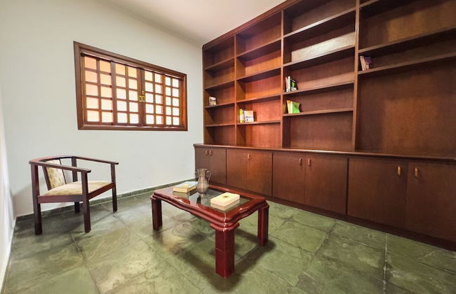 Casa espaçosa na Granja Viana - Foto 52