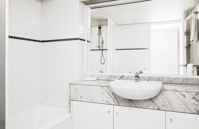 BreakFree Capital Tower - Foto 37