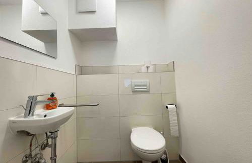 MAX116 komfortable Monteurwohnung - Foto 7