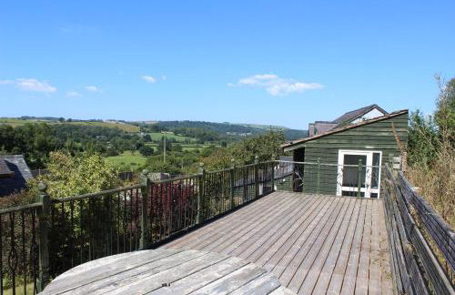 Poplar Lodge, Dee Valley Stays - cosy microlodge with detached private shower & WC - Photo 6