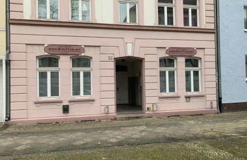 Best-Preis FEWO Rathausblick 2 - Zentrale Lage in Wittenberge - 2 Personen - Einzelzimmer - Vollausstattung - WLAN / Prime & Self-Check-In - Foto 33