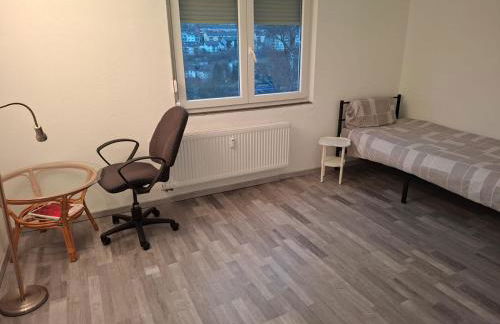 Zwei separate Zimmer im 1 OG Ideal für Montüeren oder Studenten WG - Foto 25